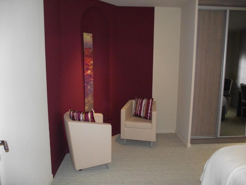 Hostellerie Au Cygne Wissembourg Bilik gambar
