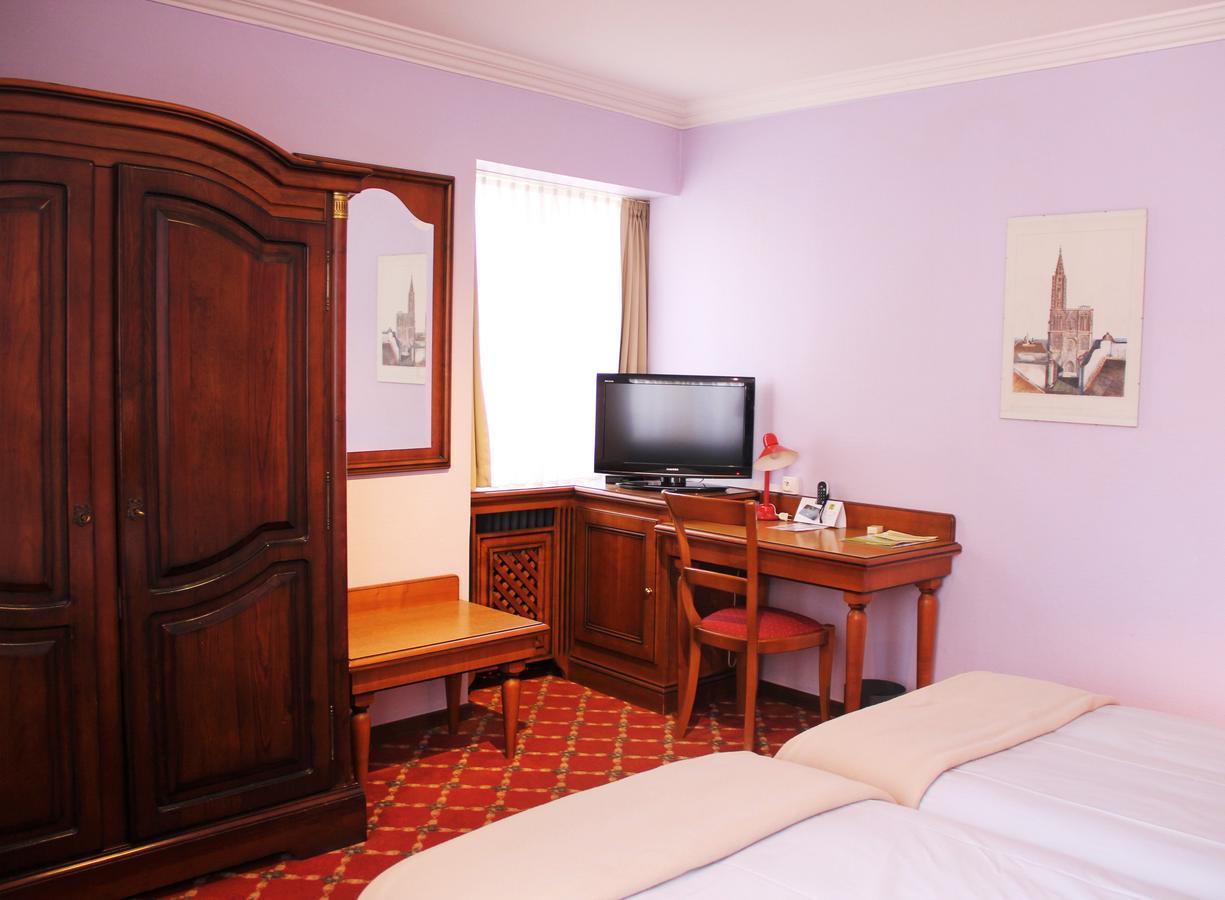 Hostellerie Au Cygne Wissembourg Luaran gambar